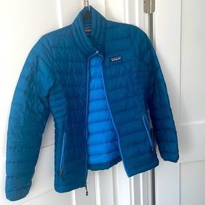 XS blue Patagonia puffy